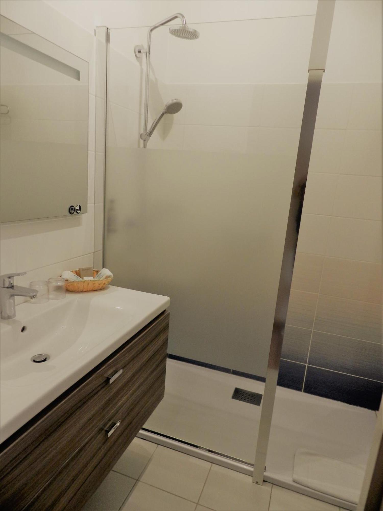 Grand Hotel Moriaz Le Lavandou Luaran gambar