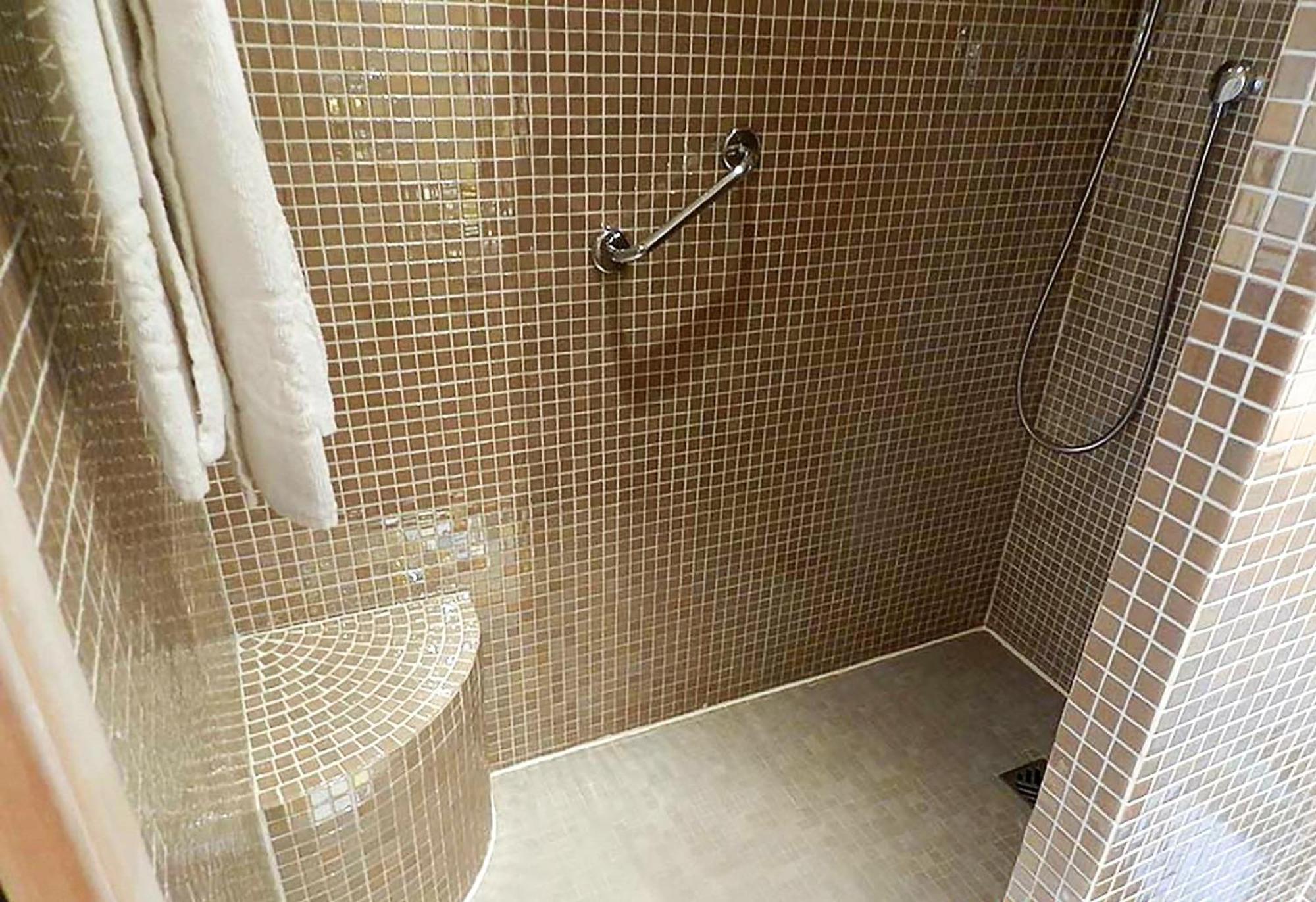 Grand Hotel Moriaz Le Lavandou Luaran gambar