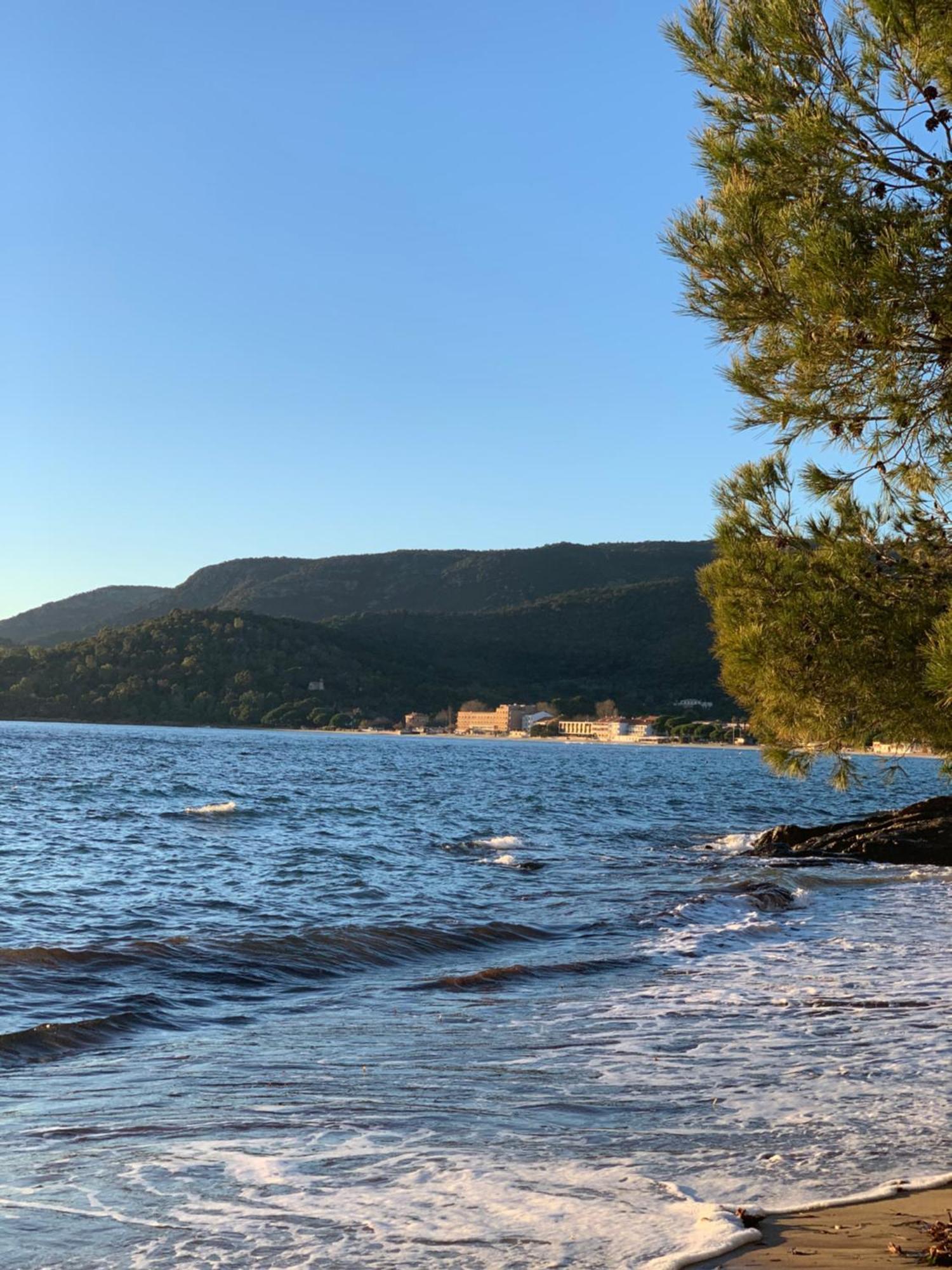 Grand Hotel Moriaz Le Lavandou Luaran gambar