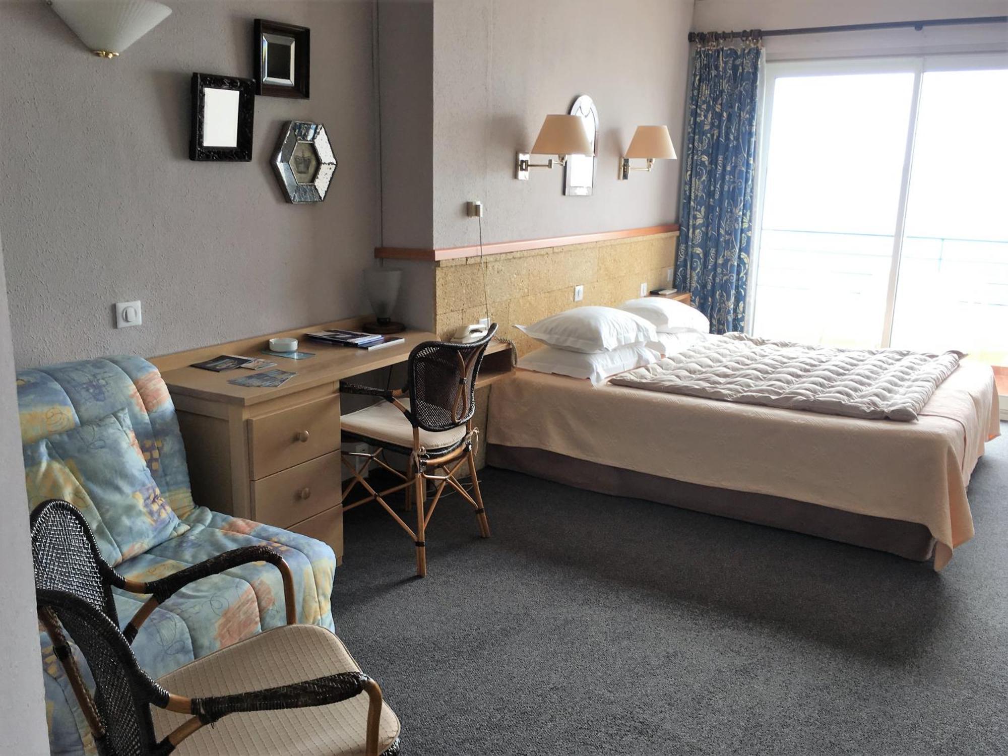 Grand Hotel Moriaz Le Lavandou Luaran gambar