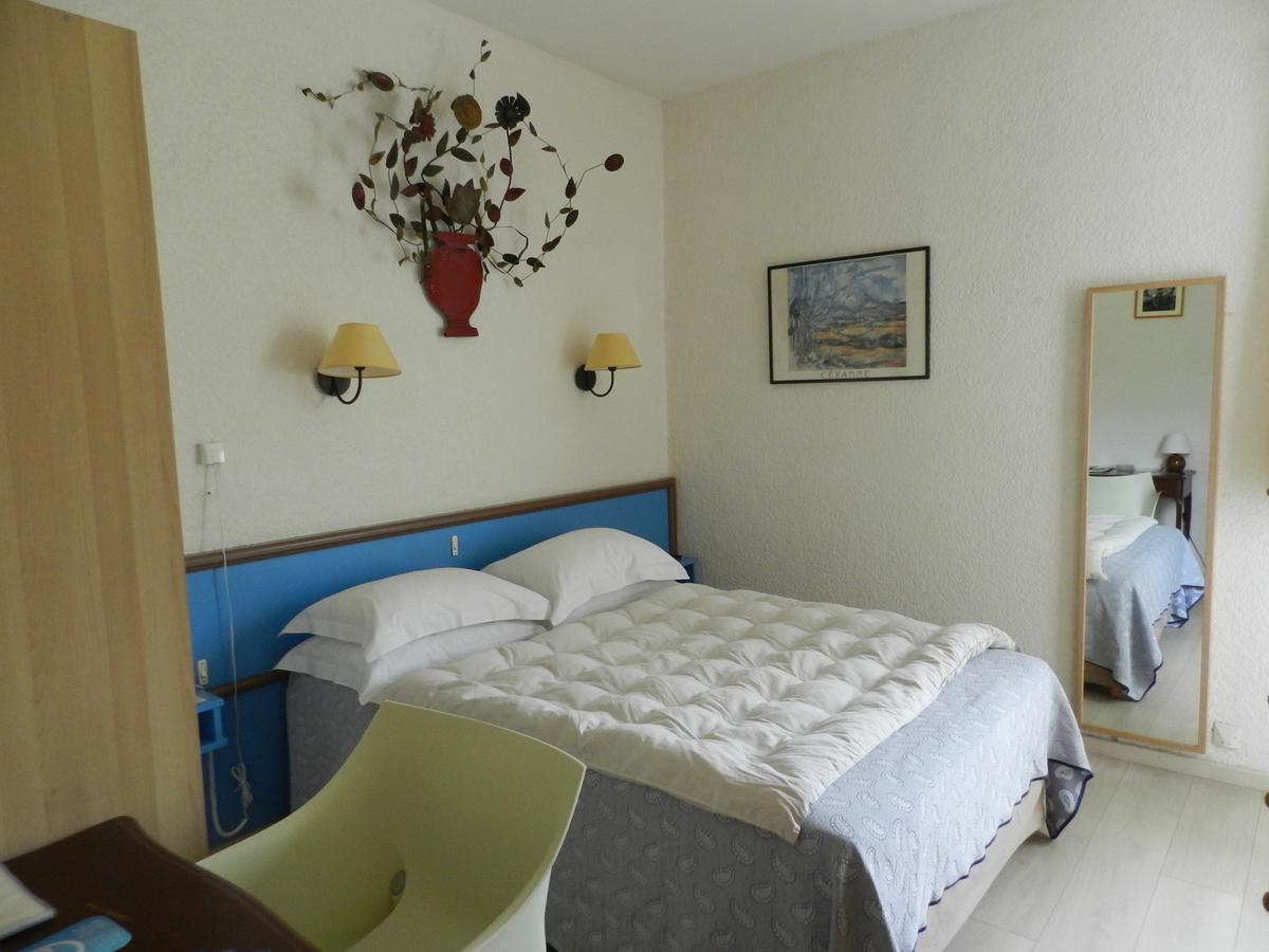 Grand Hotel Moriaz Le Lavandou Bilik gambar