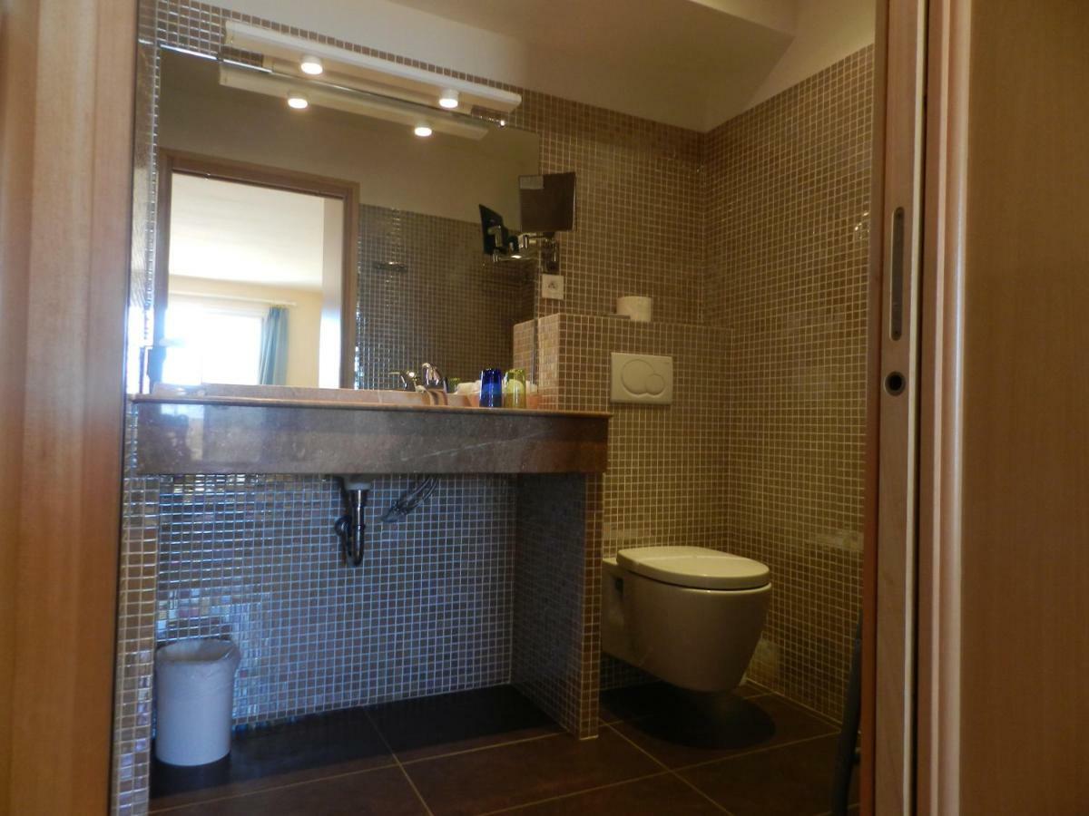 Grand Hotel Moriaz Le Lavandou Luaran gambar